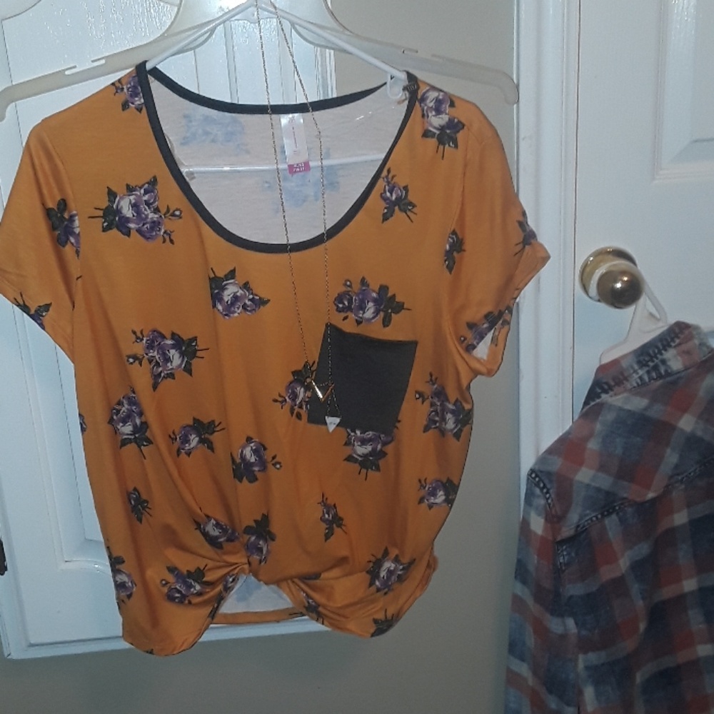 Mustard tie front shirt